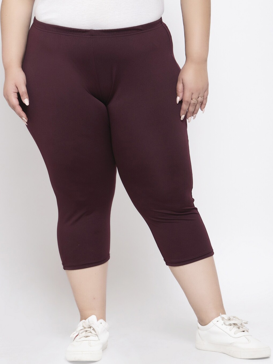 plusS Women Plus Size Burgundy Solid Regular Fit Capris