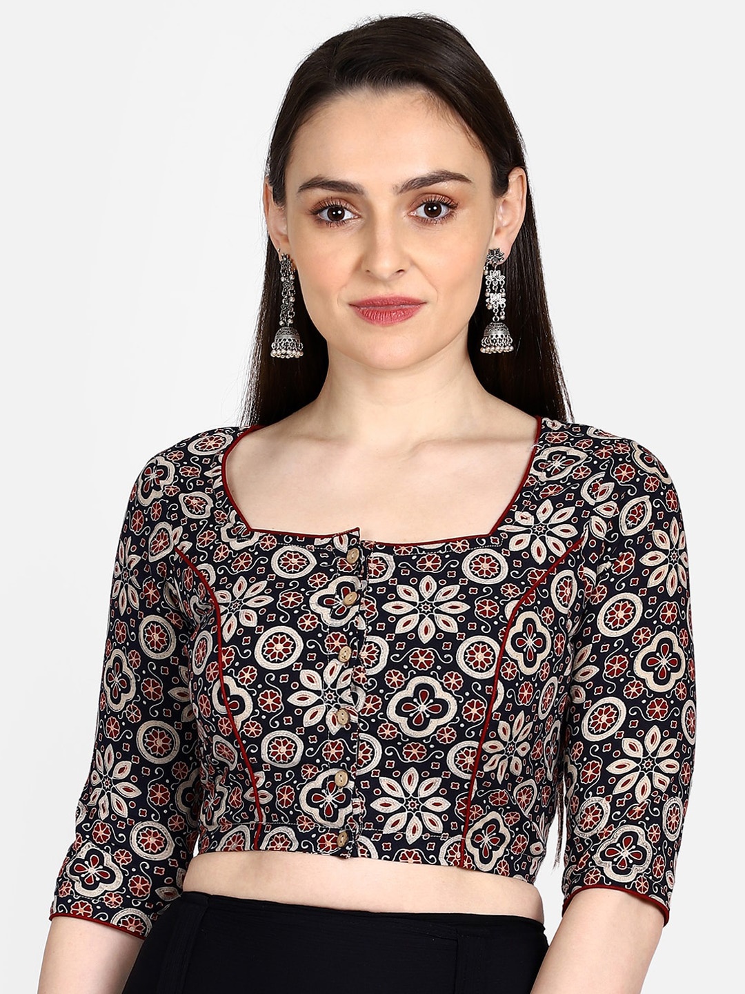 THE WEAVE TRAVELLER Women Black & Beige Ajrakh Hand Block Printed Sustainable Saree Blouse
THE WEAVE TRAVELLER Women Black & Beige Ajrakh Hand Block Printed Sustainable Saree Blouse