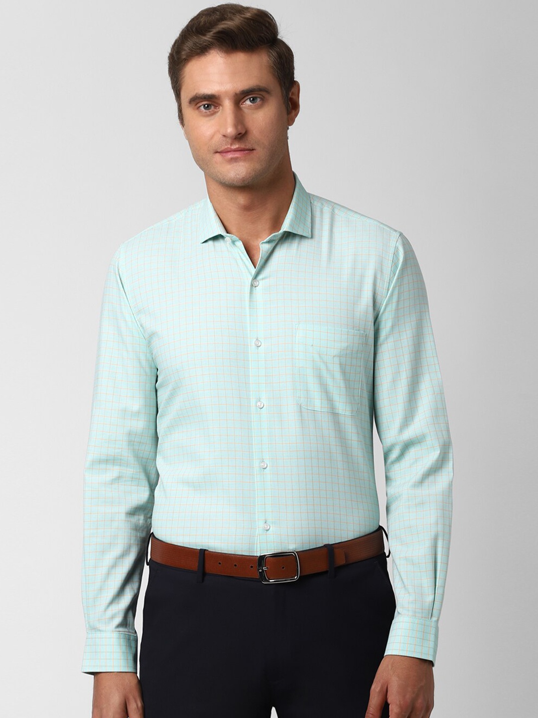 Peter England Men Green Slim Fit Checked Casual Shirt