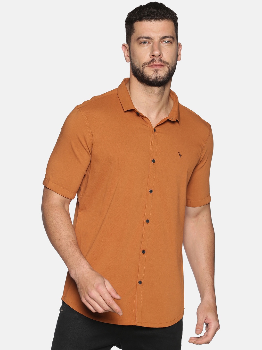 SHOWOFF Men Brown Slim Fit Solid Casual Shirt