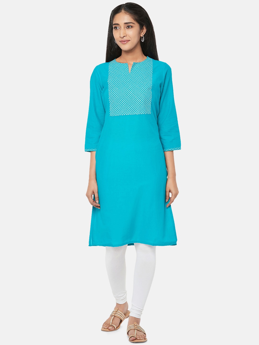 Rangmanch By Pantaloons Women Blue & White Yoke Design Keyhole Neck Thread Work Kurta
Rangmanch By Pantaloons Women Blue & White Yoke Design Keyhole Neck Thread Work Kurta