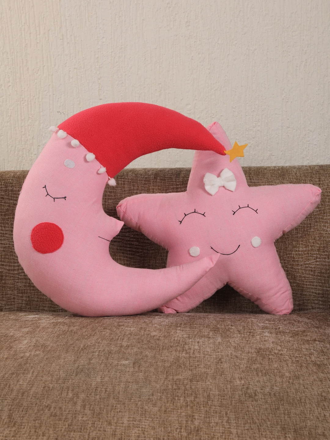 YK Kids Set Of 2 Pink & Red Printed Star & Moon Cushions