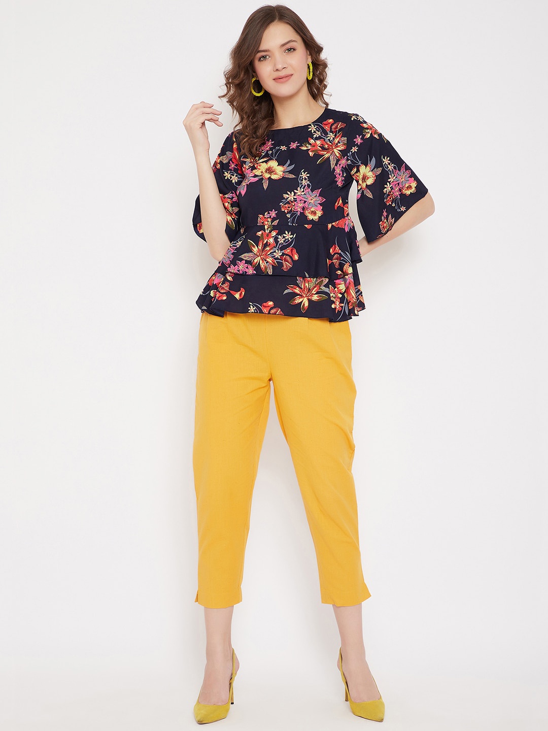 Bitterlime Women Navy Blue & Yellow Floral Printed Top with Trousers