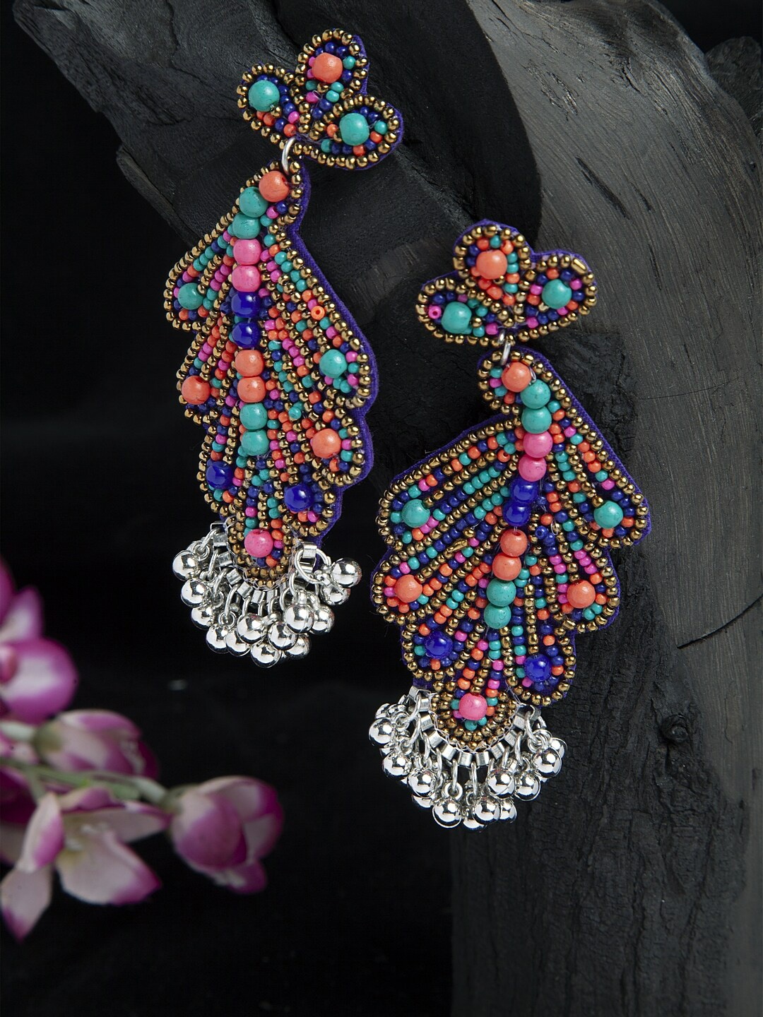 Moedbuille Turquoise Multi Color Studded Oxidised Silver Plated Handcrafted Afghan Design Jhumkas
Moedbuille Turquoise Multi Color Studded Oxidised Silver Plated Handcrafted Afghan Design Jhumkas