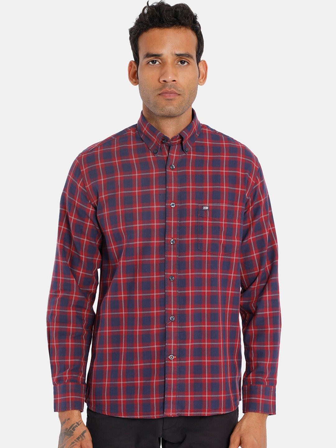 Arrow Sport Men Red Regular Fit Checked Casual Shirt
