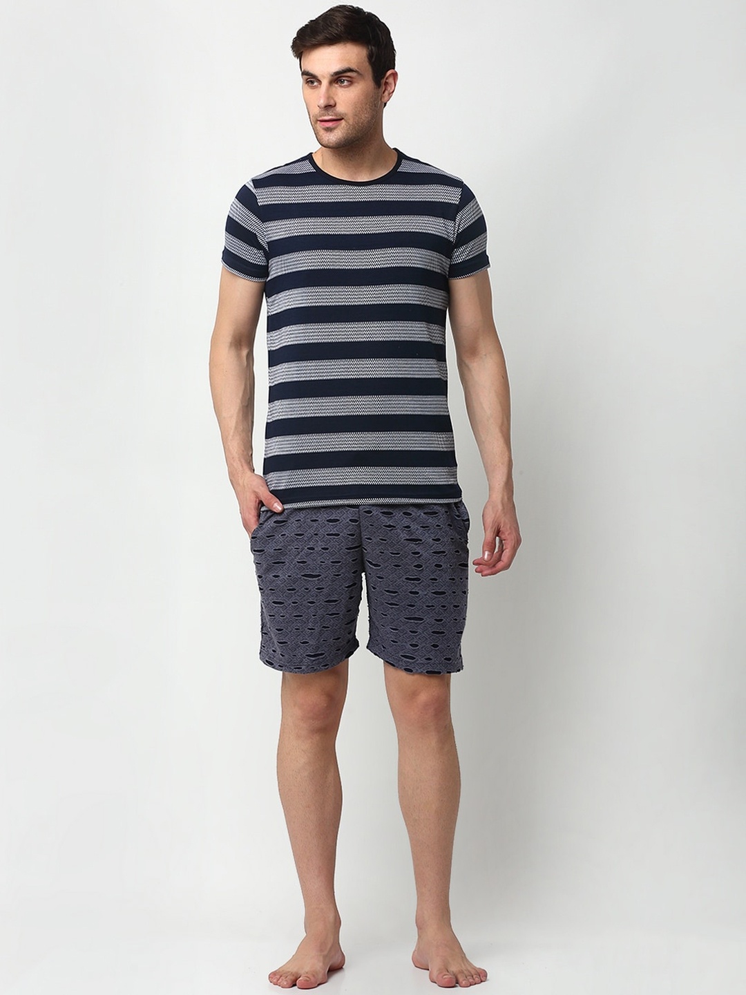 VIMAL JONNEY Men Navy Blue & Grey Striped Night suit