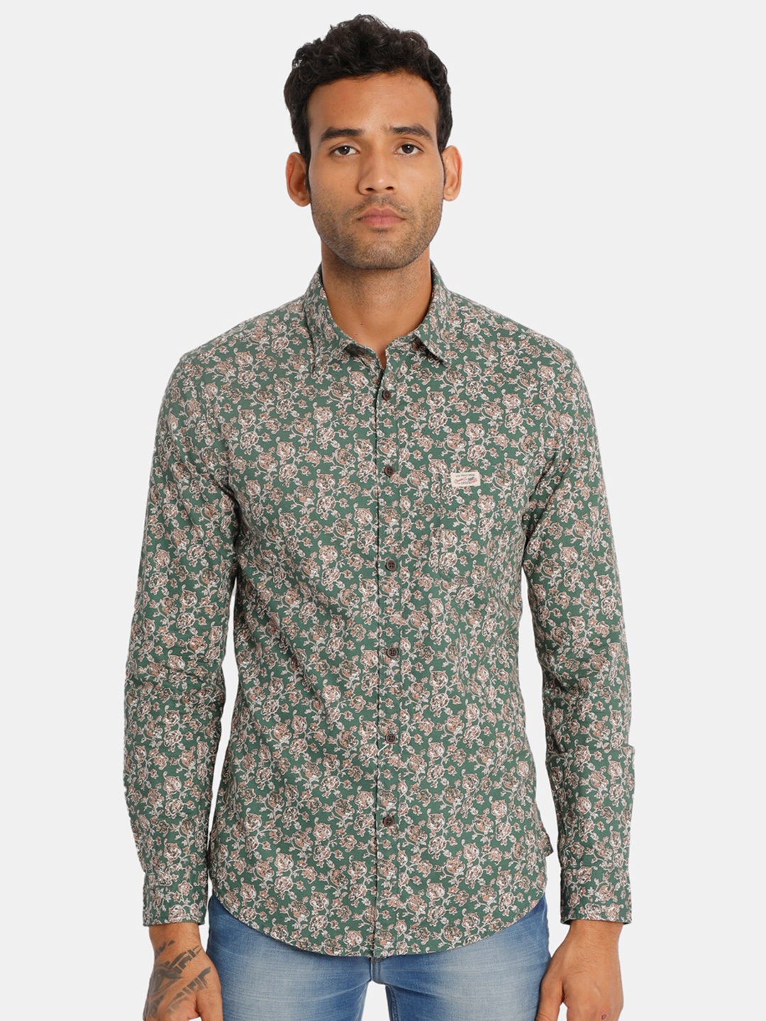 U.S. Polo Assn. Denim Co. Men Green & Brown Regular Fit Printed Cotton Casual Shirt
U.S. Polo Assn. Denim Co. Men Green & Brown Regular Fit Printed Cotton Casual Shirt