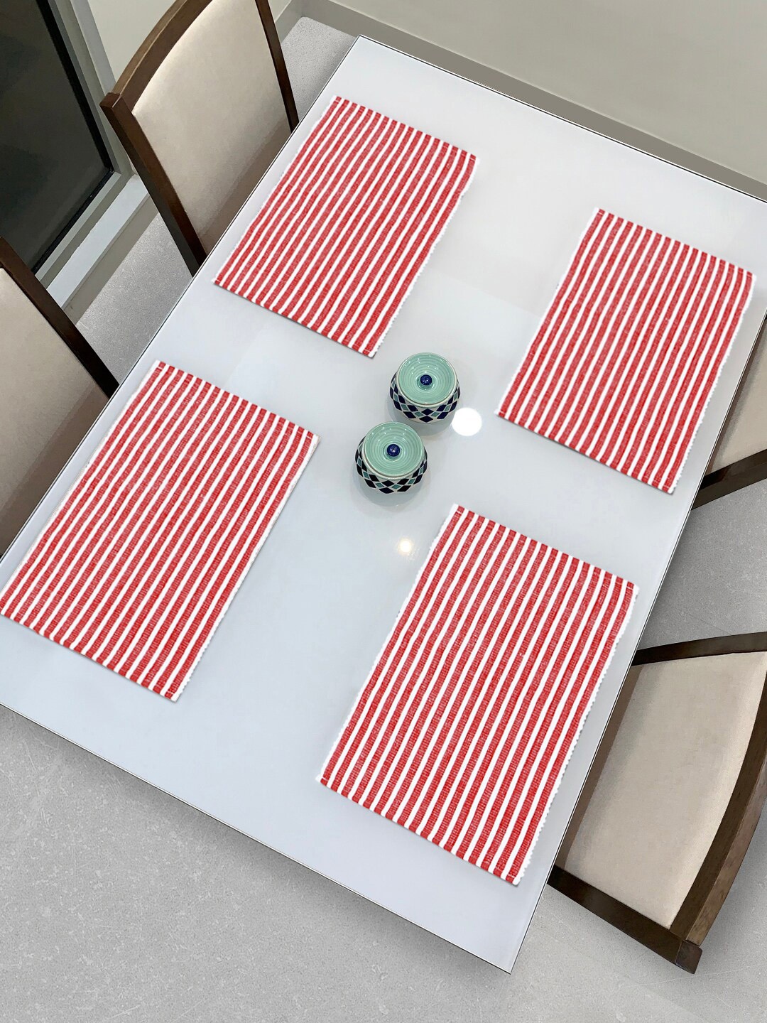 HOKIPO Set Of 4 Red & White Striped Washable Table Placemats