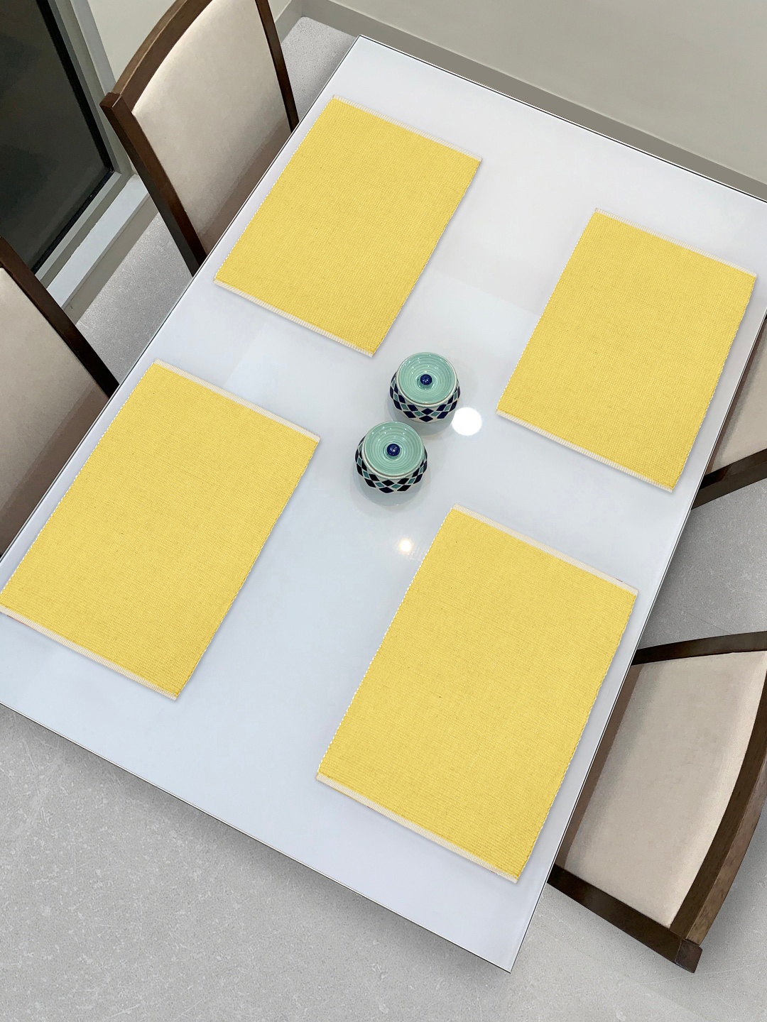 HOKIPO Set Of 4 Yellow Solid Heat Resistant Table Placemats