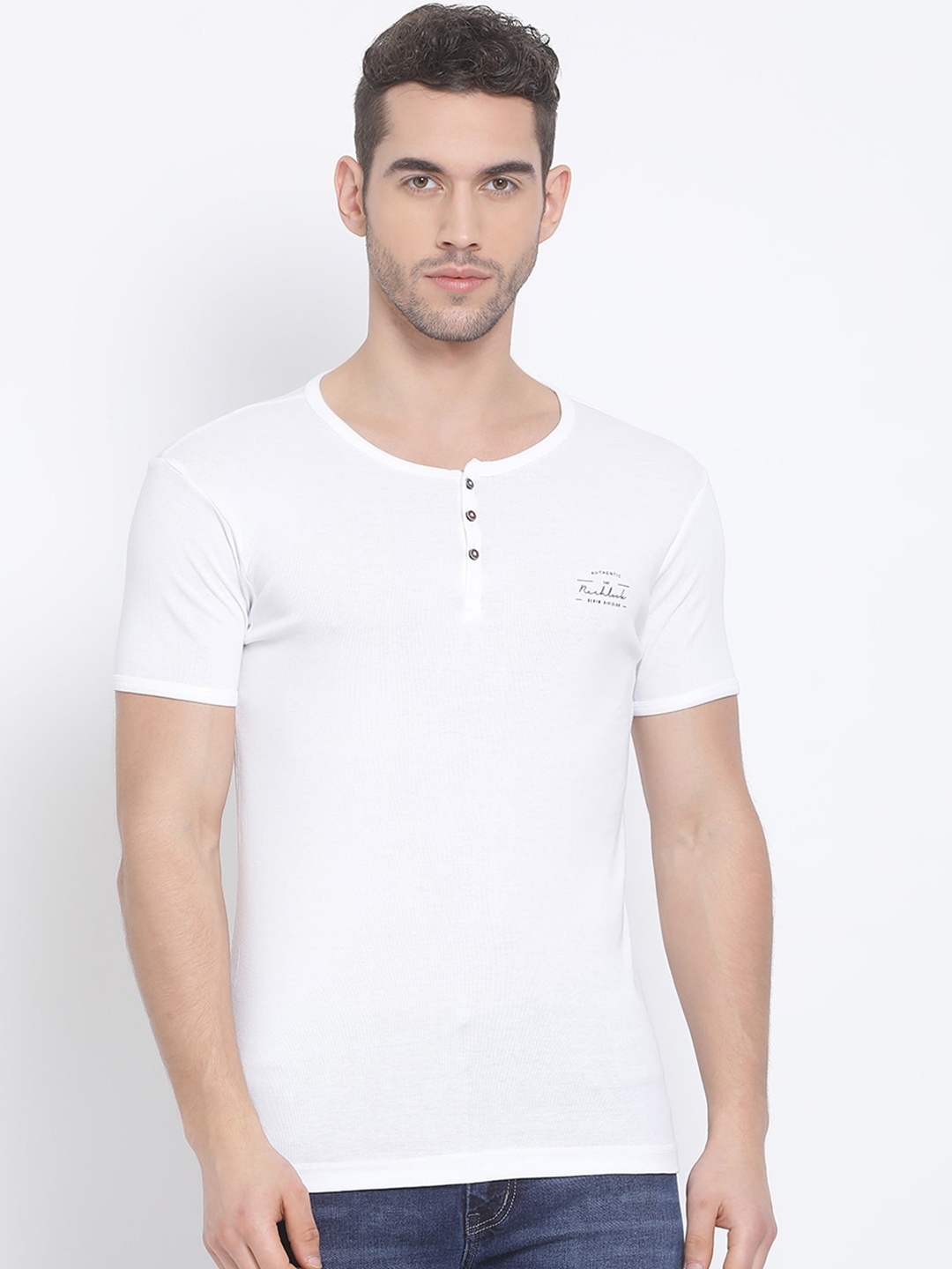 Richlook Men White Solid Henley Neck T-shirt