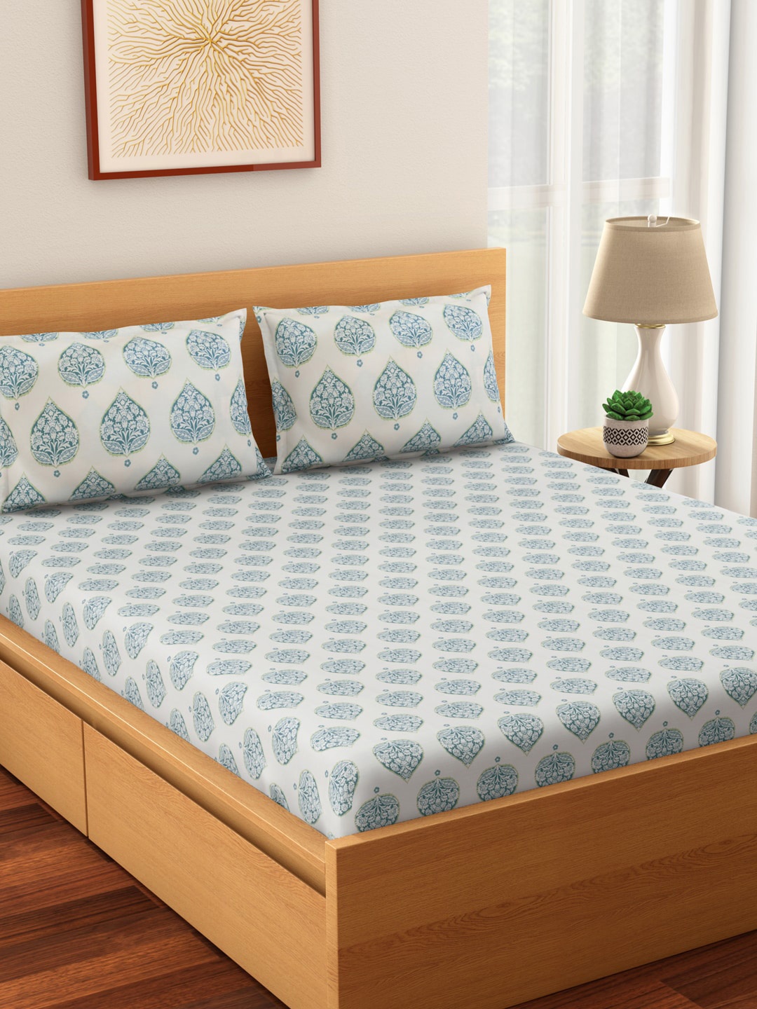 Living scapes by Pantaloons White & Teal 210 TC Cotton Queen Bedsheet & 2 Pillow Covers
Living scapes by Pantaloons White & Teal 210 TC Cotton Queen Bedsheet & 2 Pillow Covers