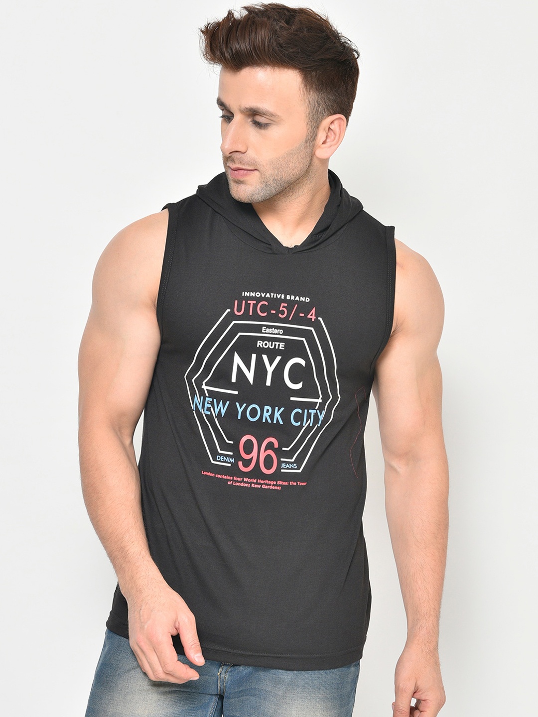 CHKOKKO Men Black Printed Hood Sports T-shirt