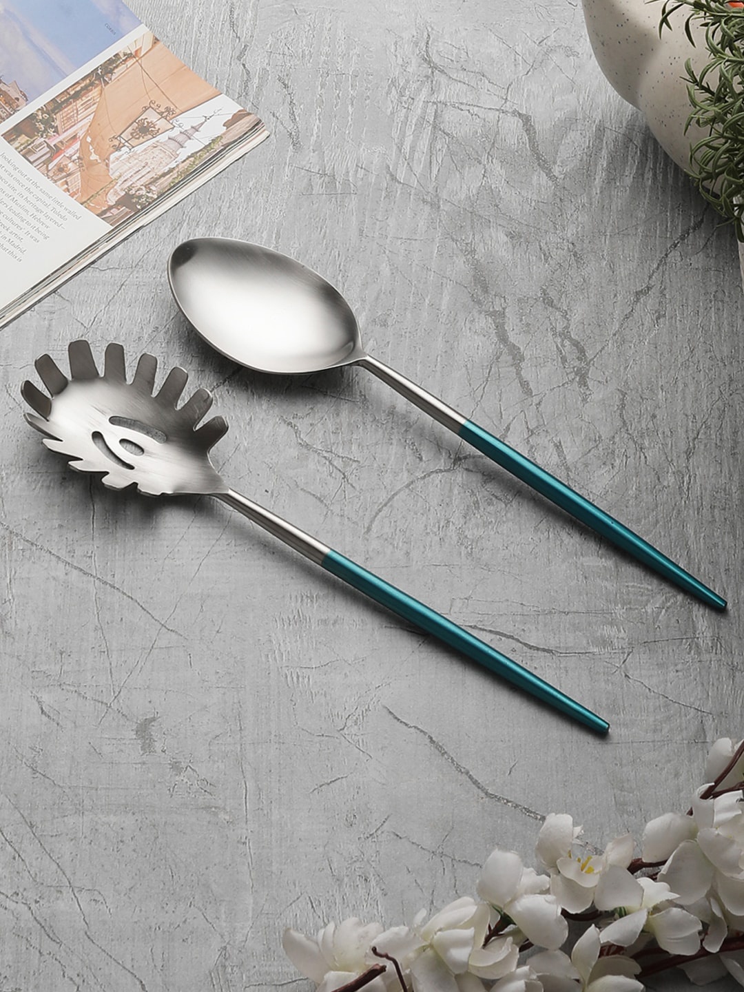 VarEesha Blue & Silver-Toned Set