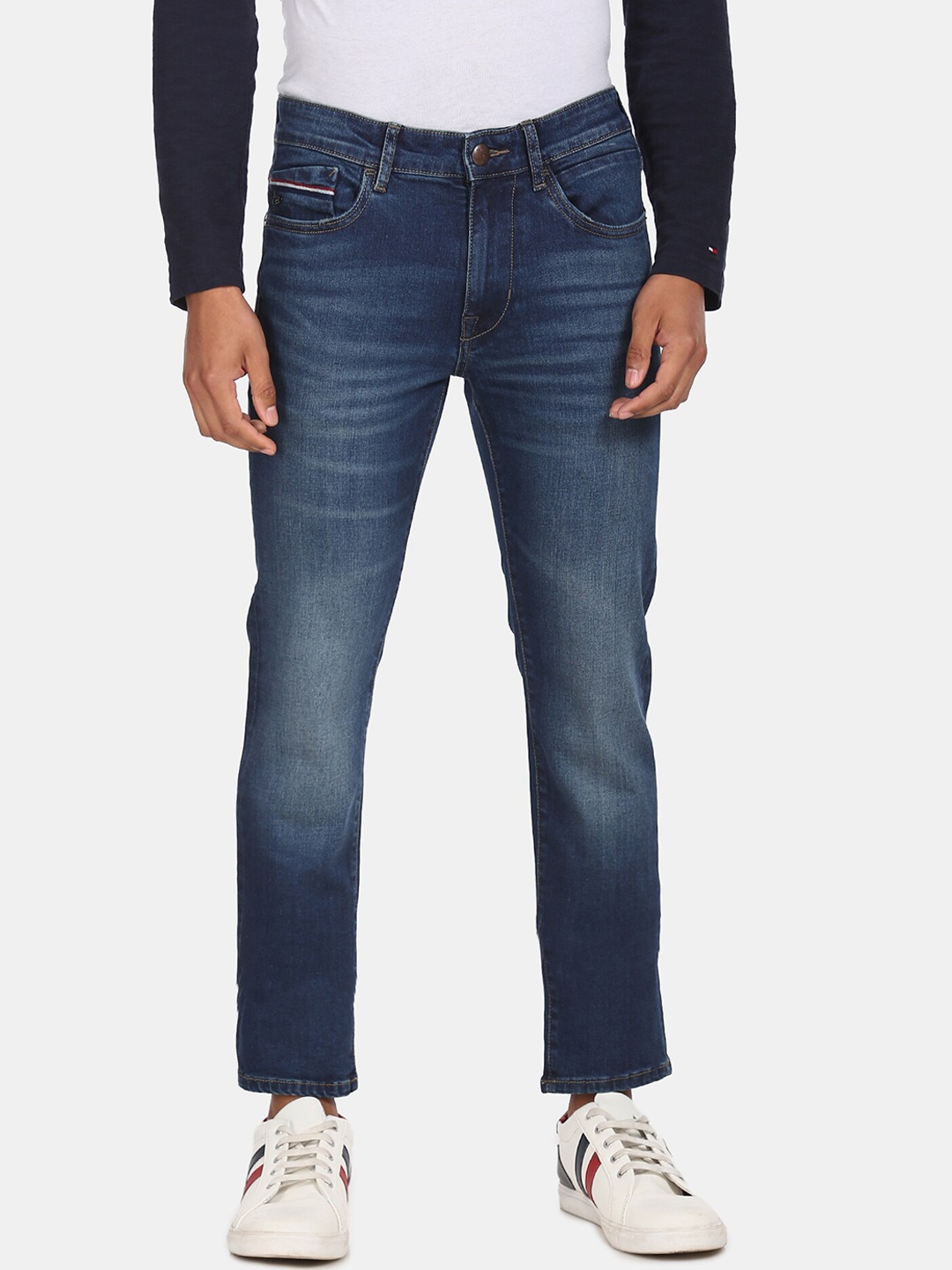 U.S. Polo Assn. Denim Co. Men Blue Slim Fit Mid-Rise Stretchable Clean Look Jeans
U.S. Polo Assn. Denim Co. Men Blue Slim Fit Mid-Rise Stretchable Clean Look Jeans