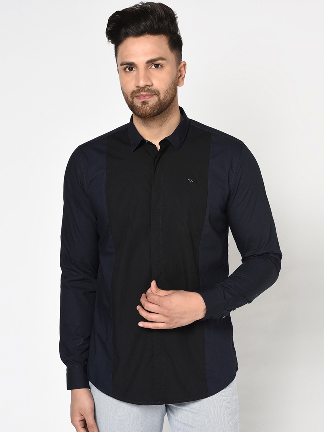 Blackberrys Men Navy Blue & Black India Slim Fit Colourblocked Casual Shirt