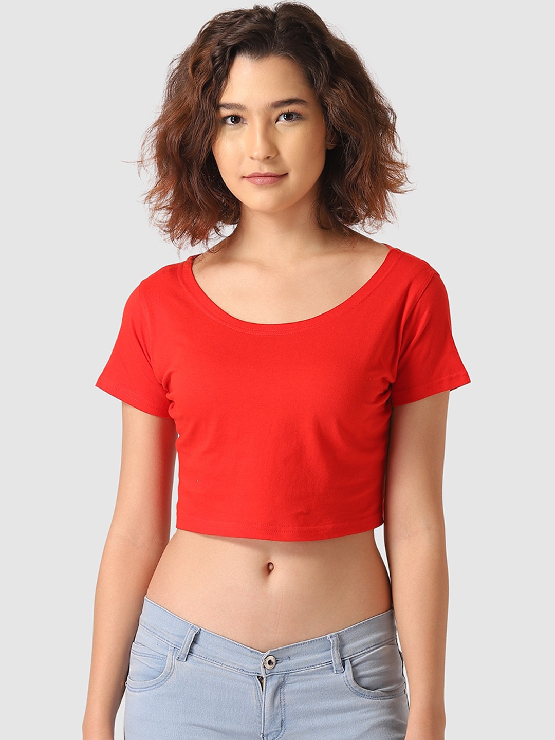 Vemante Red Pure Cotton Solid Regular Crop Top