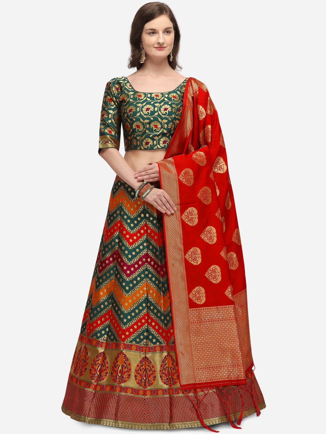 JATRIQQ Green & Red Woven Design Semi-Stitched Lehenga & Unstitched Blouse with Dupatta
JATRIQQ Green & Red Woven Design Semi-Stitched Lehenga & Unstitched Blouse with Dupatta