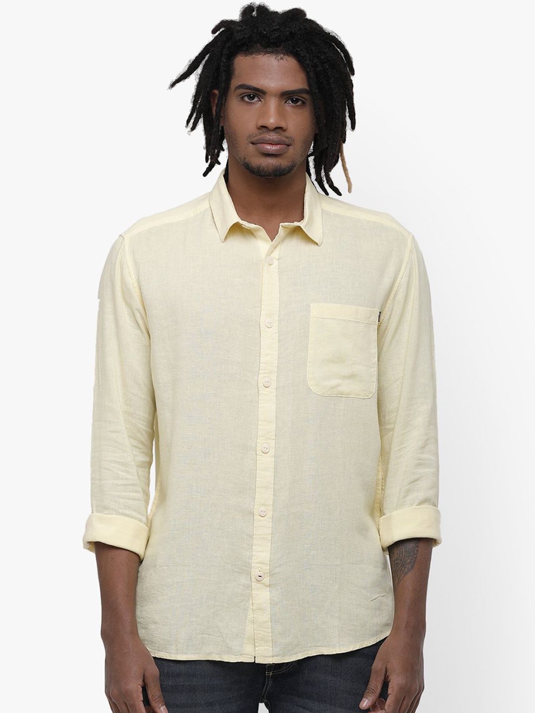 Voi Jeans Men Yellow Slim Fit Solid Casual Shirt