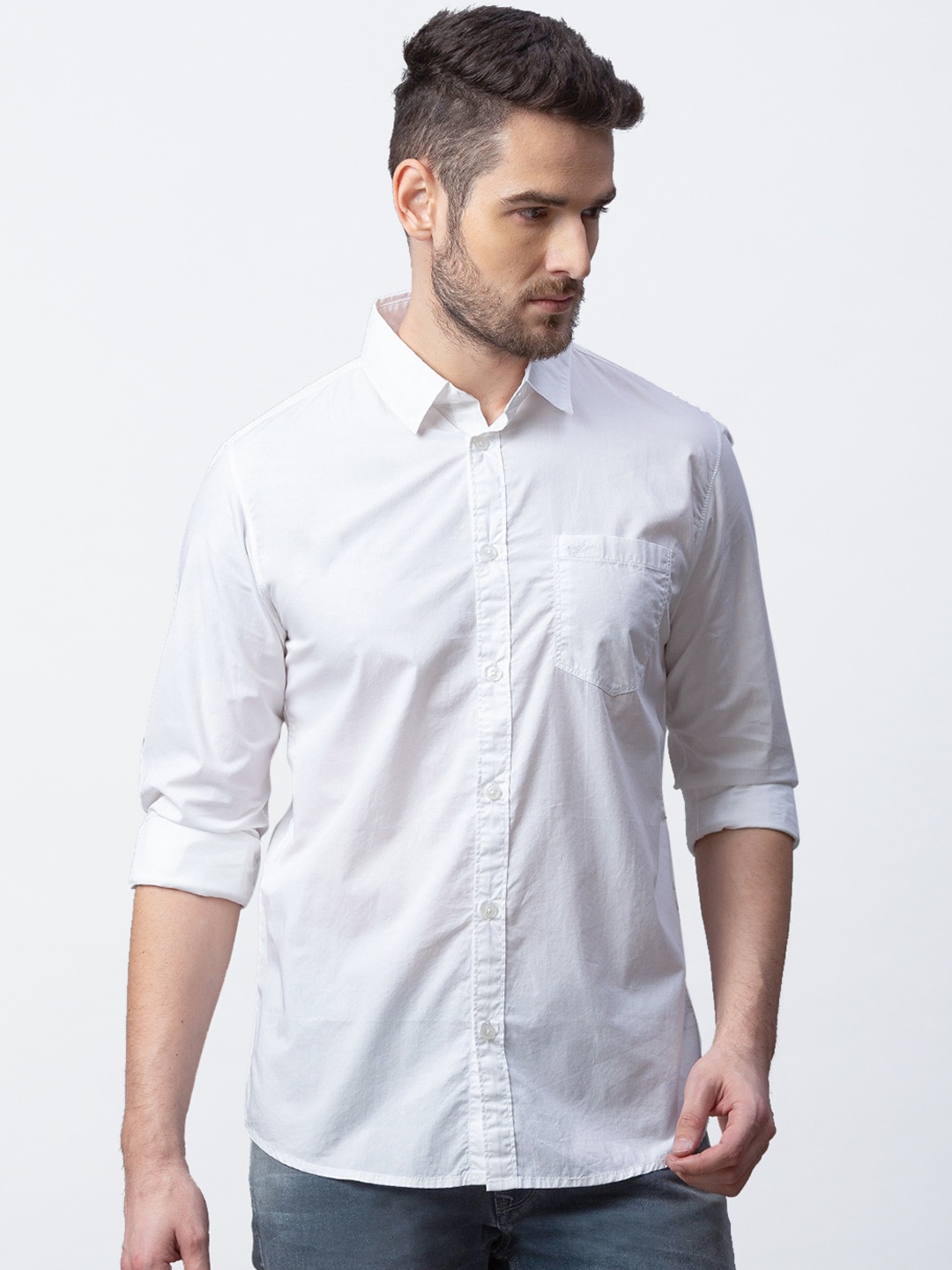 SPYKAR Men White Slim Fit Solid Casual Shirt