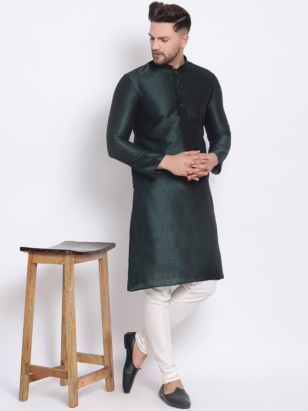 Sanwara Men Green Solid Straight kurta