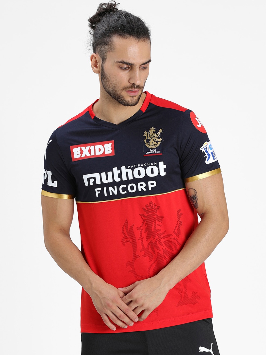Puma Men Navy Blue Royal Challengers Bangalore Colourblocked V-Neck T-shirt