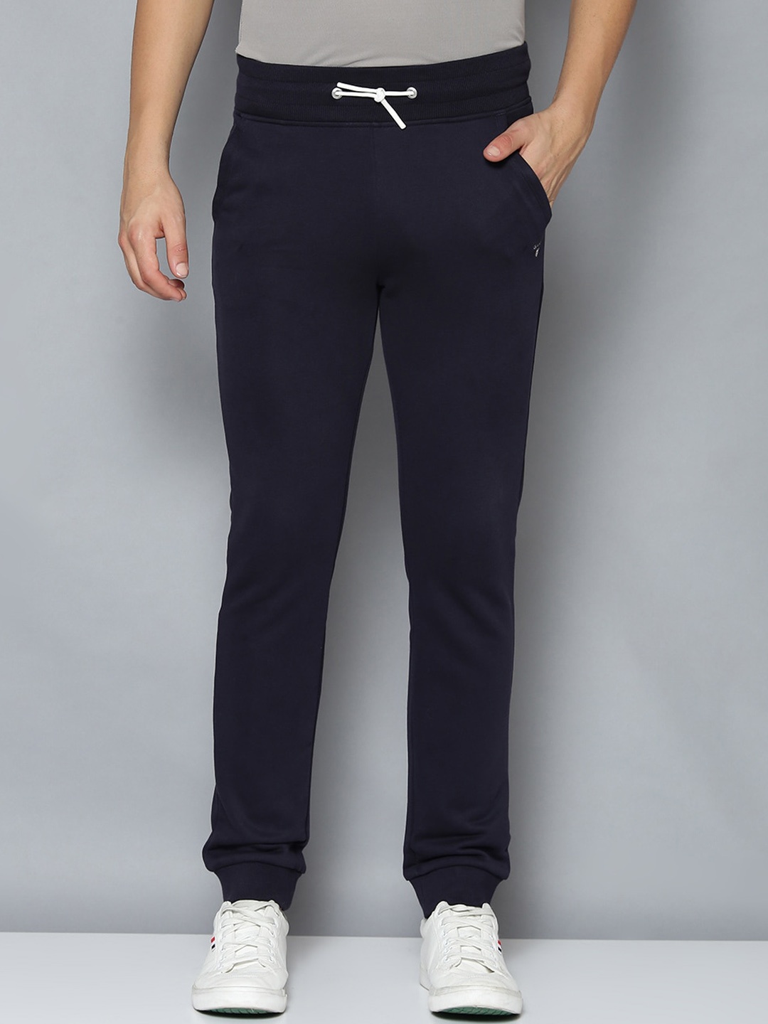 GANT Boys Navy Blue Solid Slim-Fit Cotton Joggers