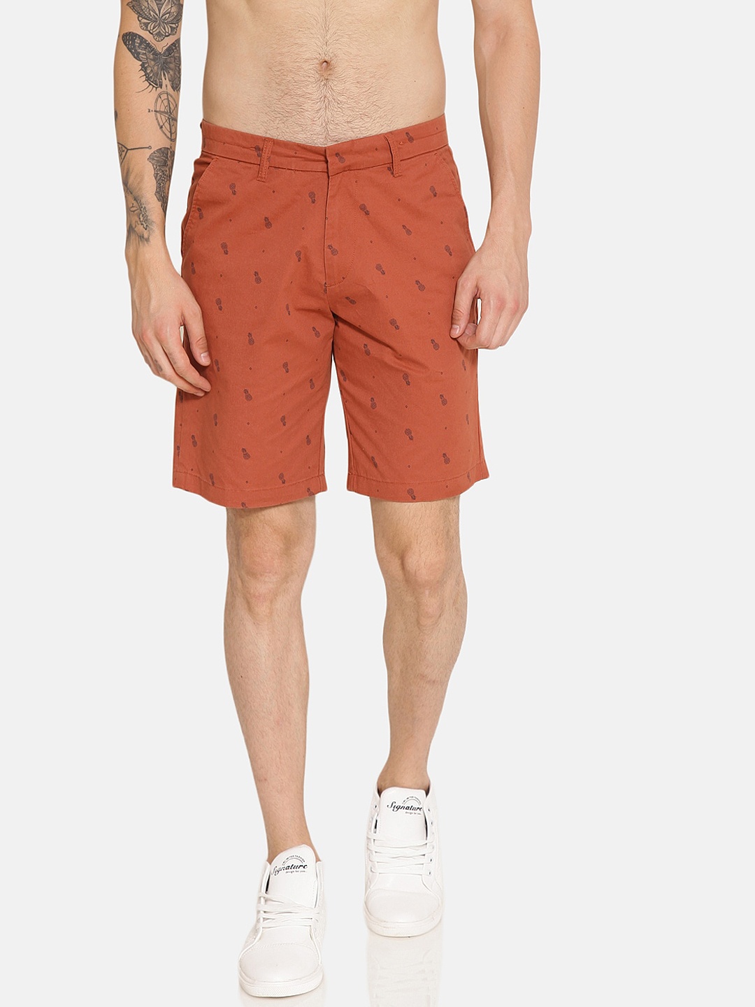 Bene Kleed Men Rust Printed Slim Fit Regular Shorts