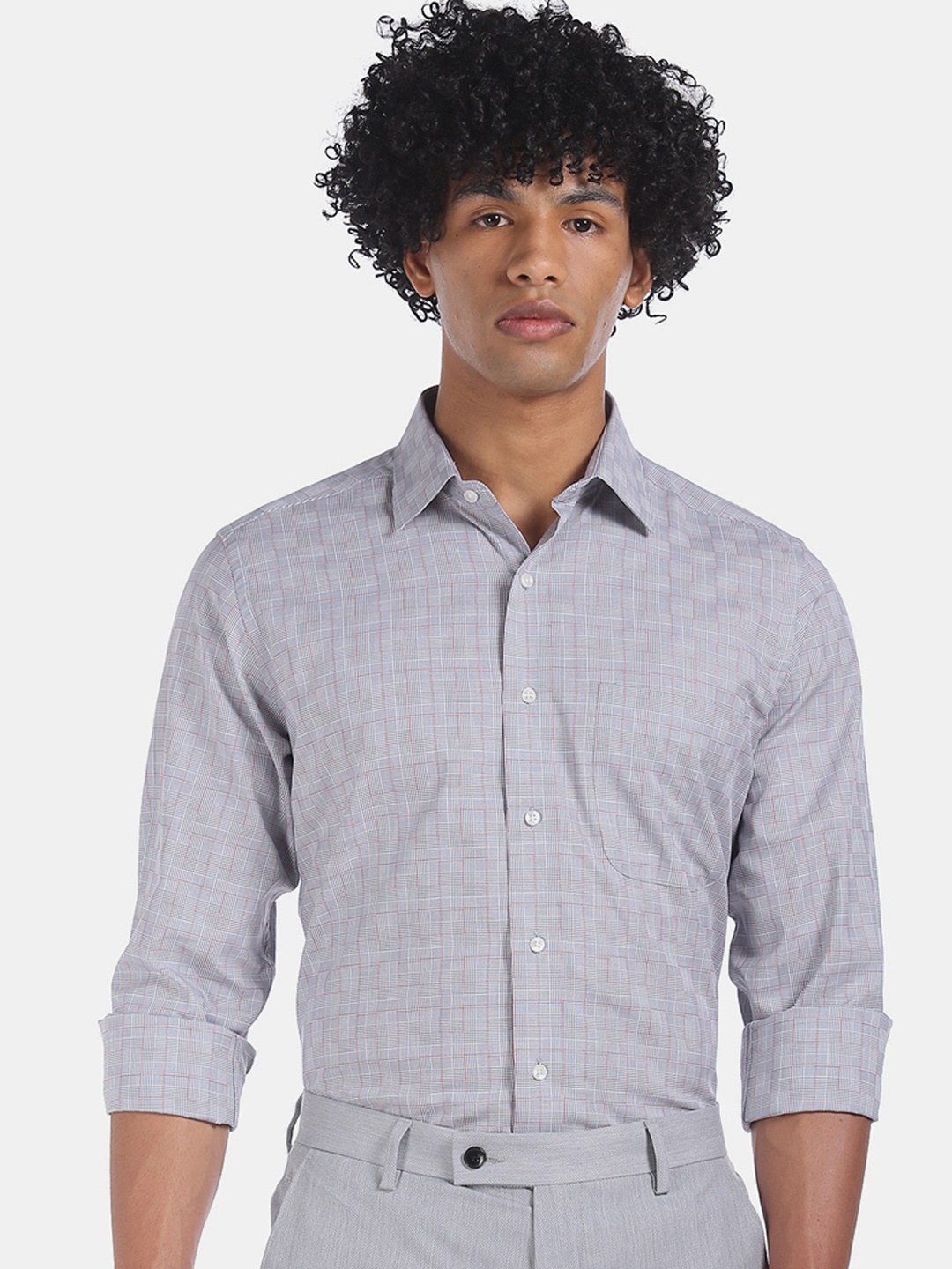 Arrow Men Grey Regular Fit Checked Formal Shirt