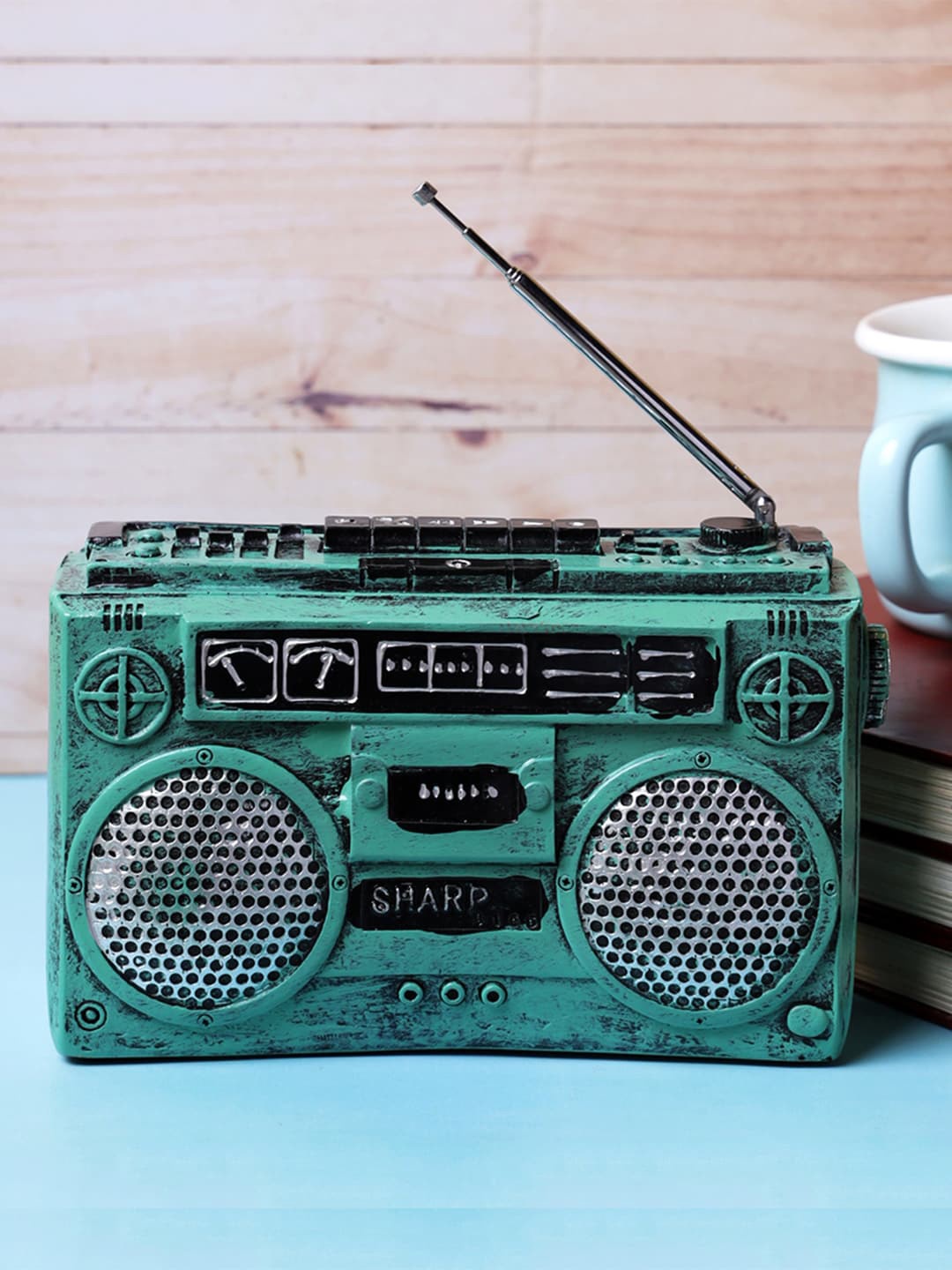 A Vintage Affair- Home Decor Green & White Vintage Stereo System Decorative Accent Showpiece
A Vintage Affair- Home Decor Green & White Vintage Stereo System Decorative Accent Showpiece