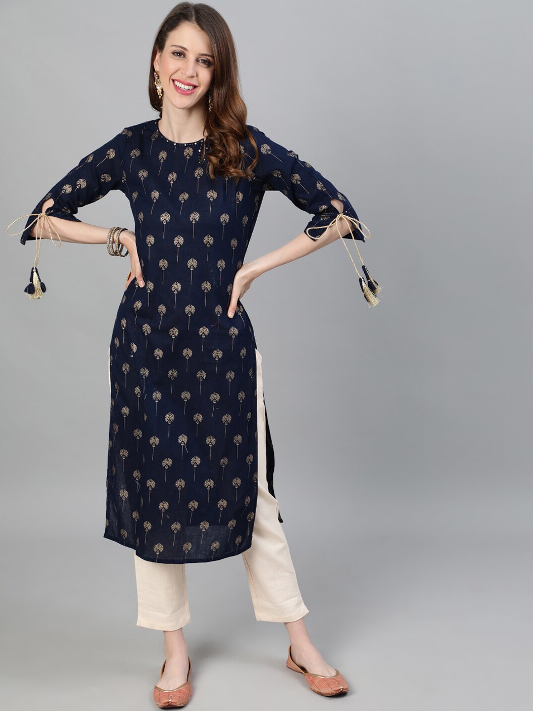 Jaipur Kurti Women Navy Blue & Golden Ethnic Motifs Printed Keyhole Neck Sequins Kurta
Jaipur Kurti Women Navy Blue & Golden Ethnic Motifs Printed Keyhole Neck Sequins Kurta