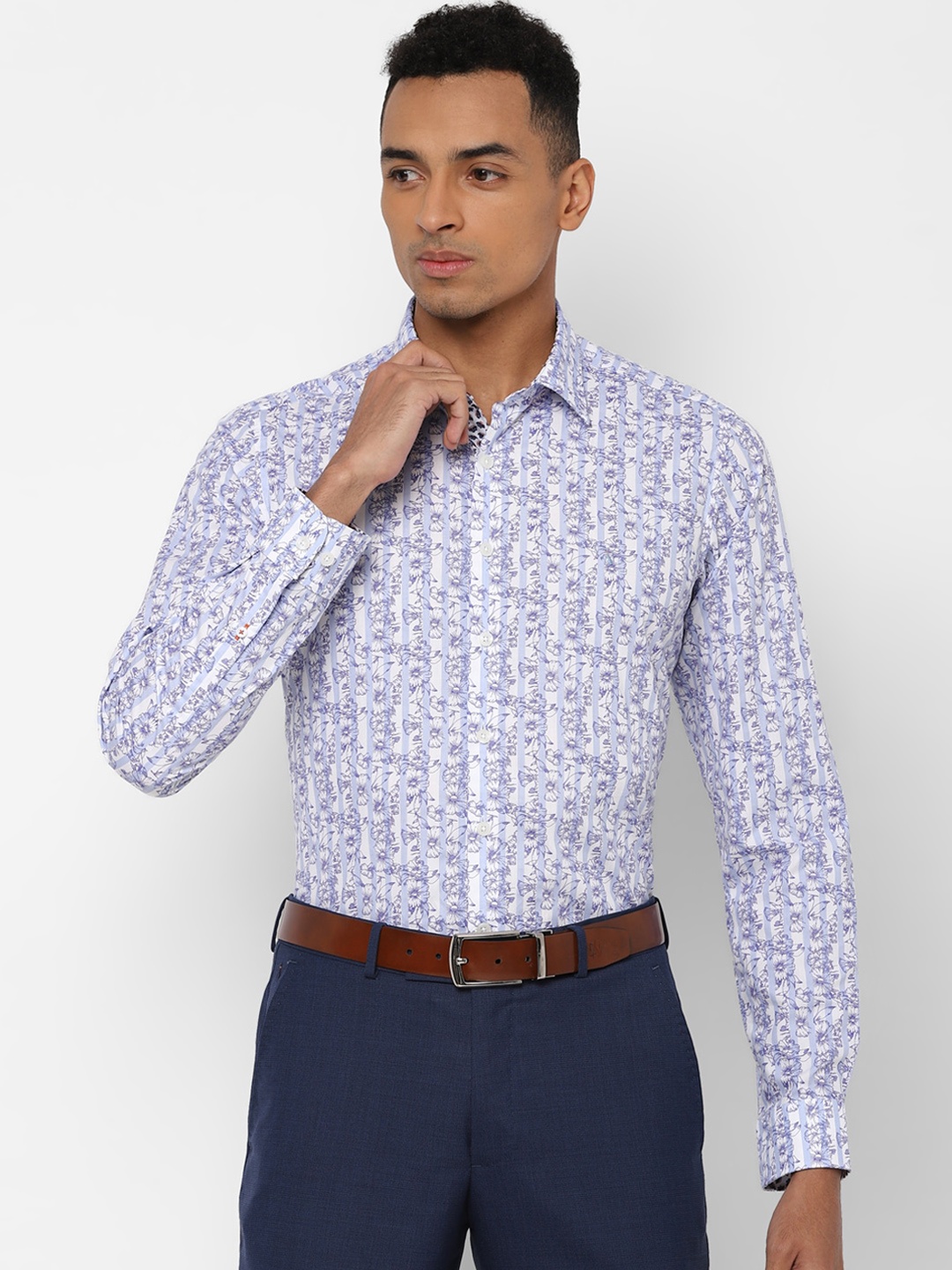 SIMON CARTER LONDON Men White & Blue Slim Fit Printed Formal Shirt