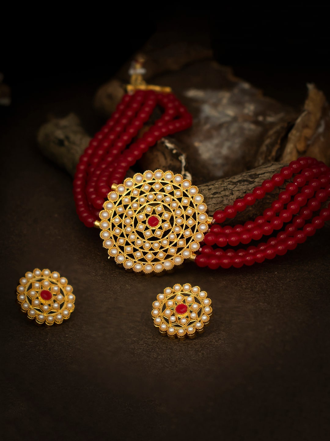 Sukkhi Gold-Plated Red & White Pearl-Studded Beaded Sustainable Jewellery Set
Sukkhi Gold-Plated Red & White Pearl-Studded Beaded Sustainable Jewellery Set