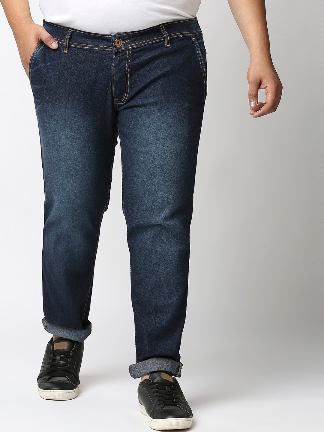Freeform by High Star Men Plus Size Navy Blue Solid Mid Rise Clean Look Regular Fit Jeans
Freeform by High Star Men Plus Size Navy Blue Solid Mid Rise Clean Look Regular Fit Jeans