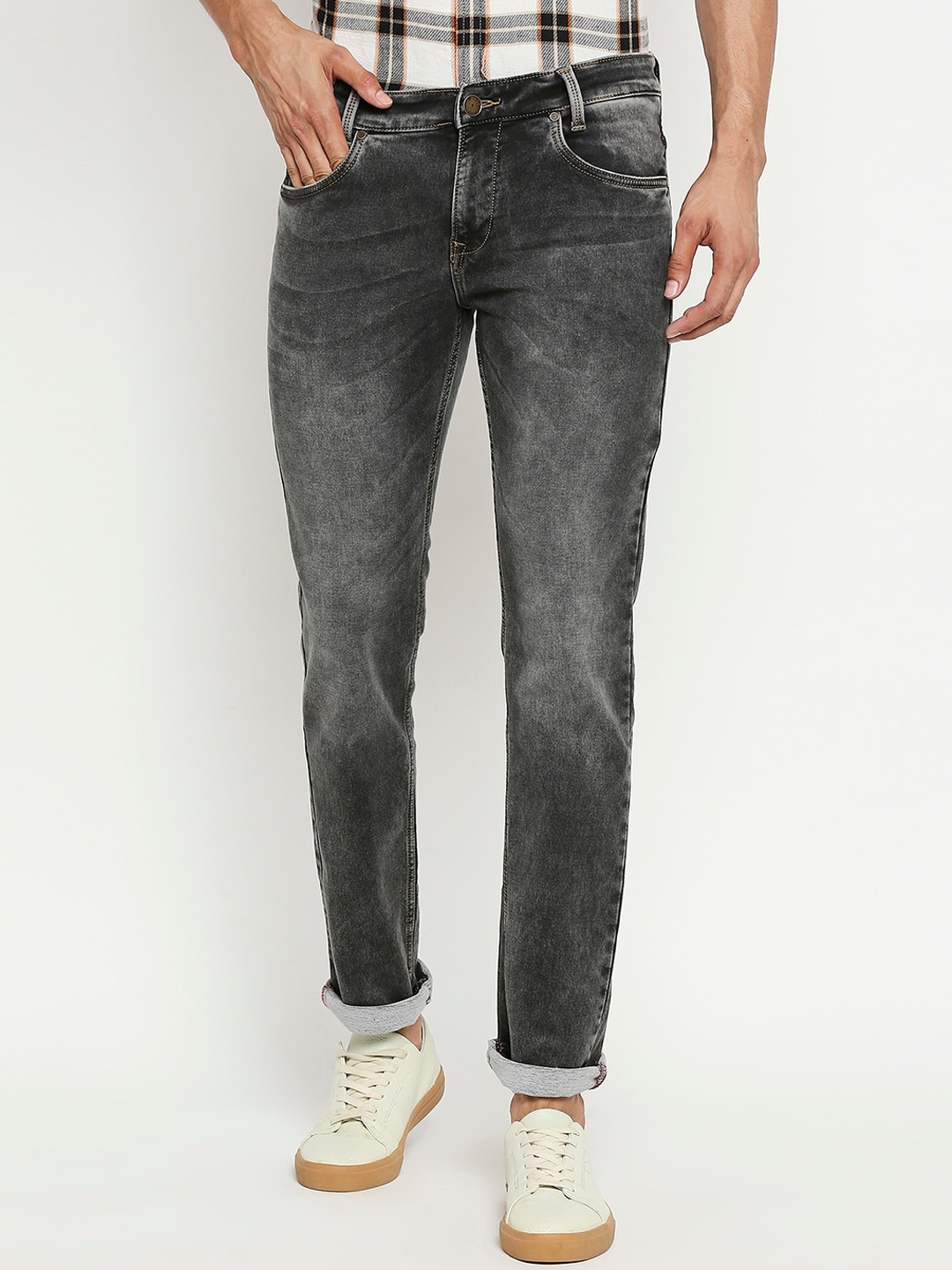 Mufti Men Charcoal Grey Mid-Rise Light Fade Clean Look Non-Stretchable Regular Fit Jeans
Mufti Men Charcoal Grey Mid-Rise Light Fade Clean Look Non-Stretchable Regular Fit Jeans