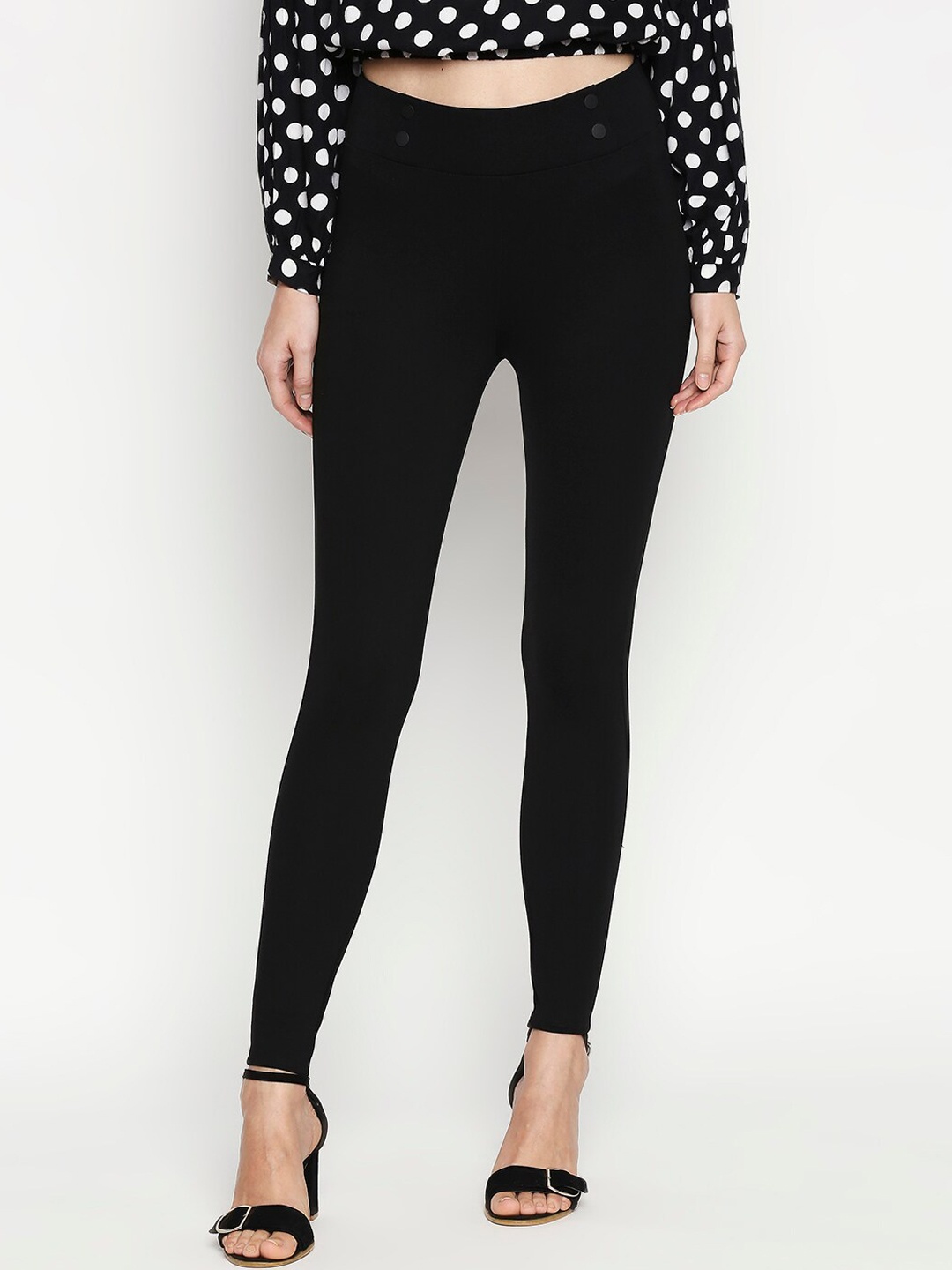 People Women Black Solid Skinny-Fit Treggings