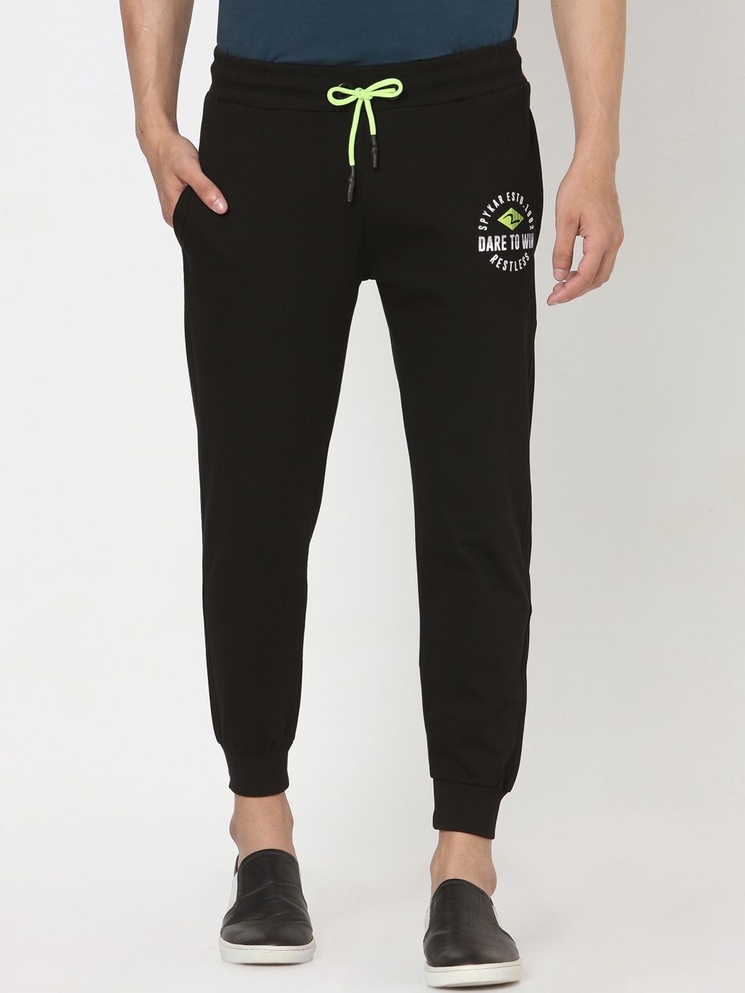 SPYKAR Men Black Solid Straight-Fit 100% Cotton Joggers
