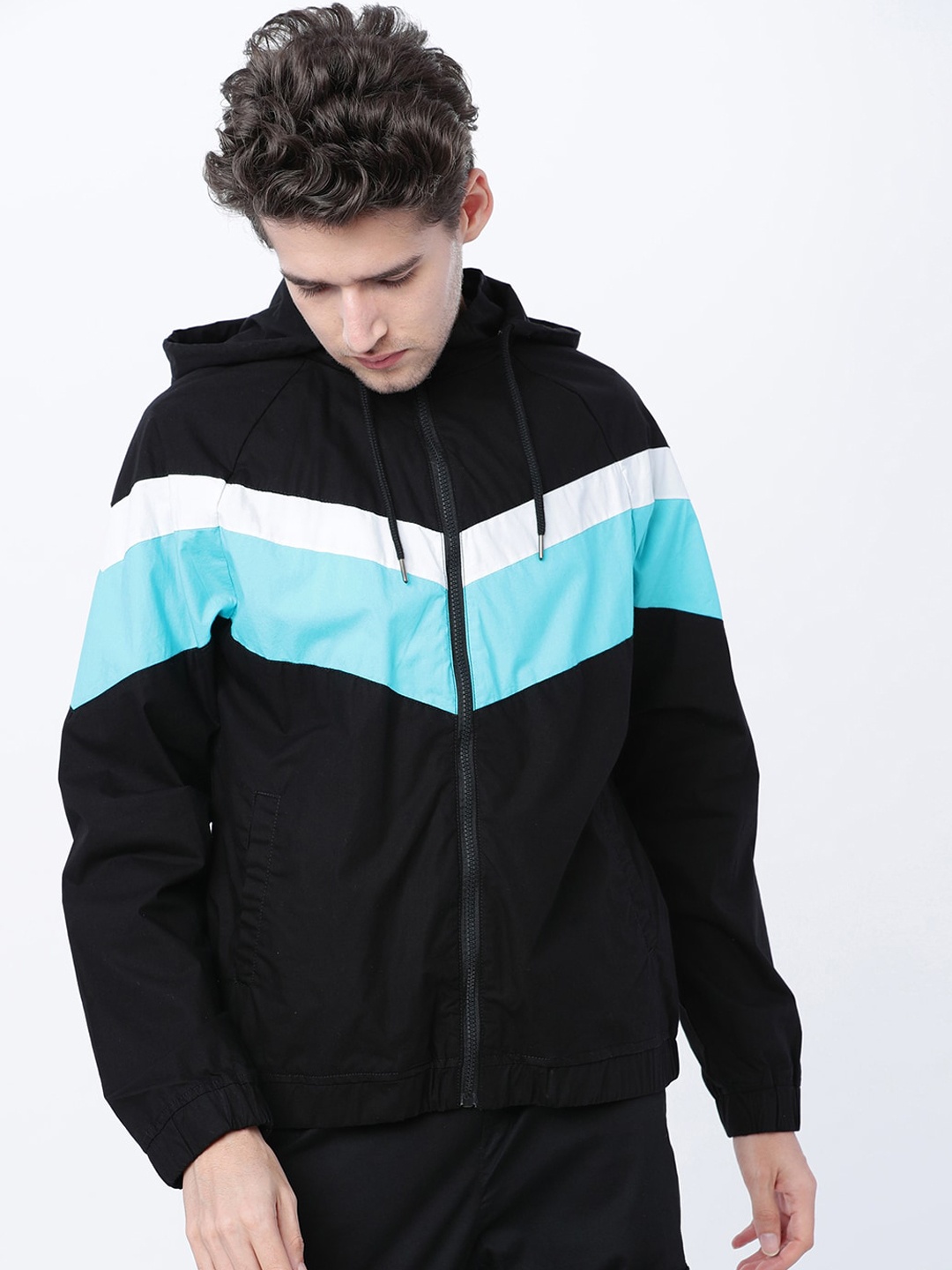 HIGHLANDER Men Black & Blue Colourblocked Lightweight Sporty Jacket