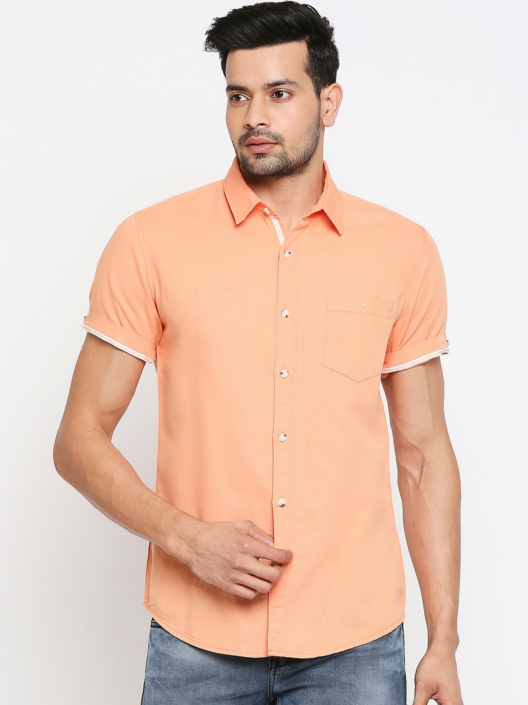 Mufti Men Peach-Coloured Slim Fit Solid Casual Shirt