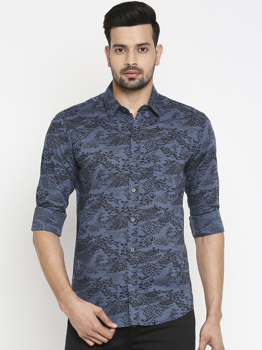 Mufti Men Navy Blue Slim Fit Printed Casual Shirt