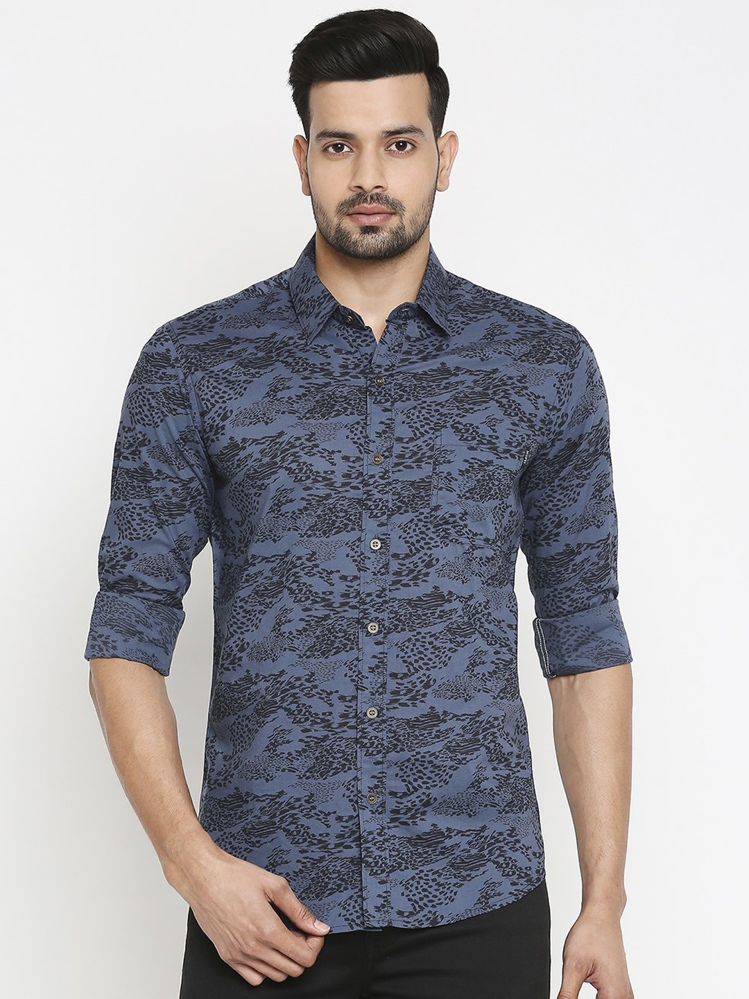 Mufti Men Navy Blue Slim Fit Printed Casual Shirt