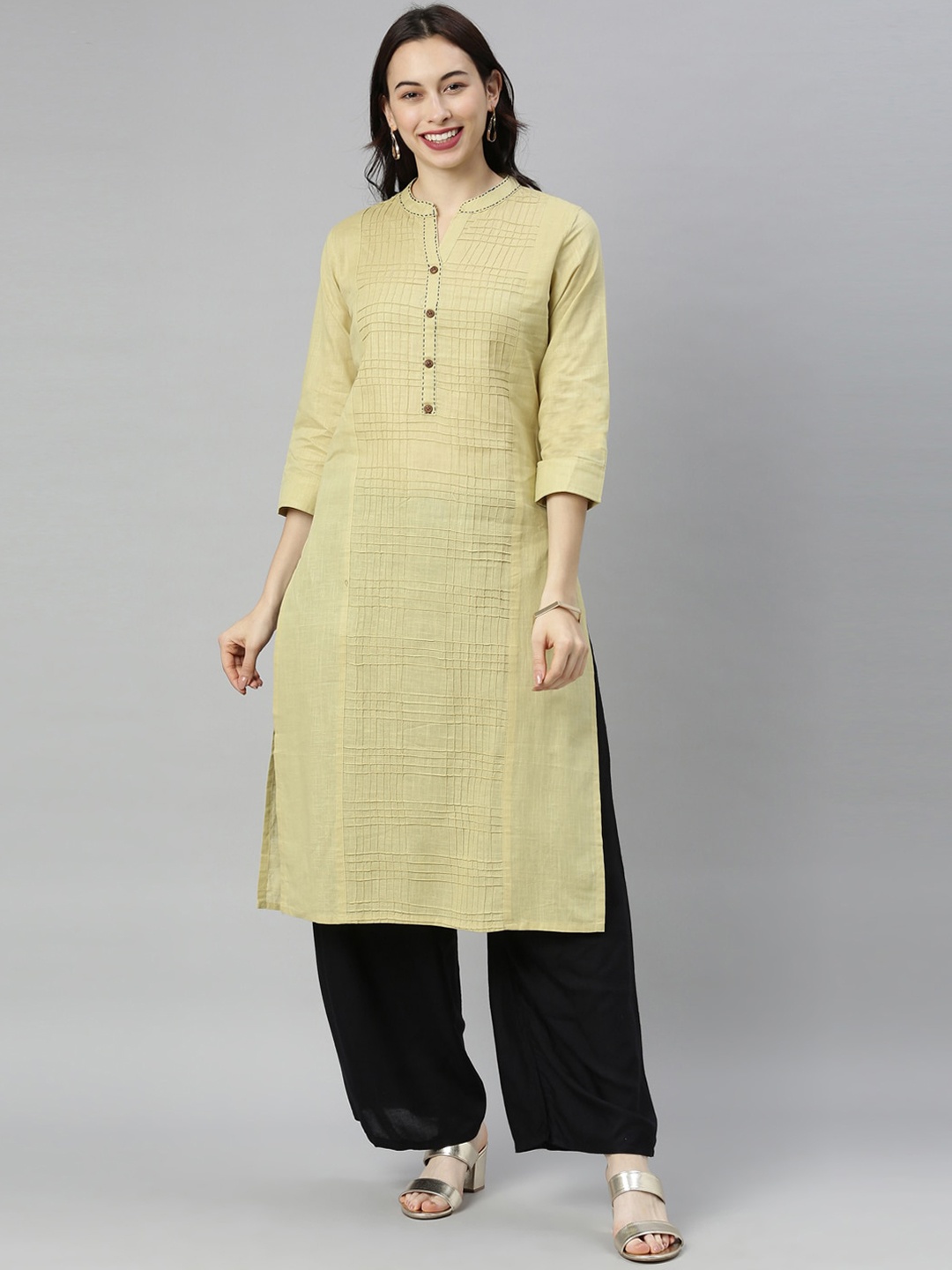 Neerus Women Beige Checked Thread Work Kurta