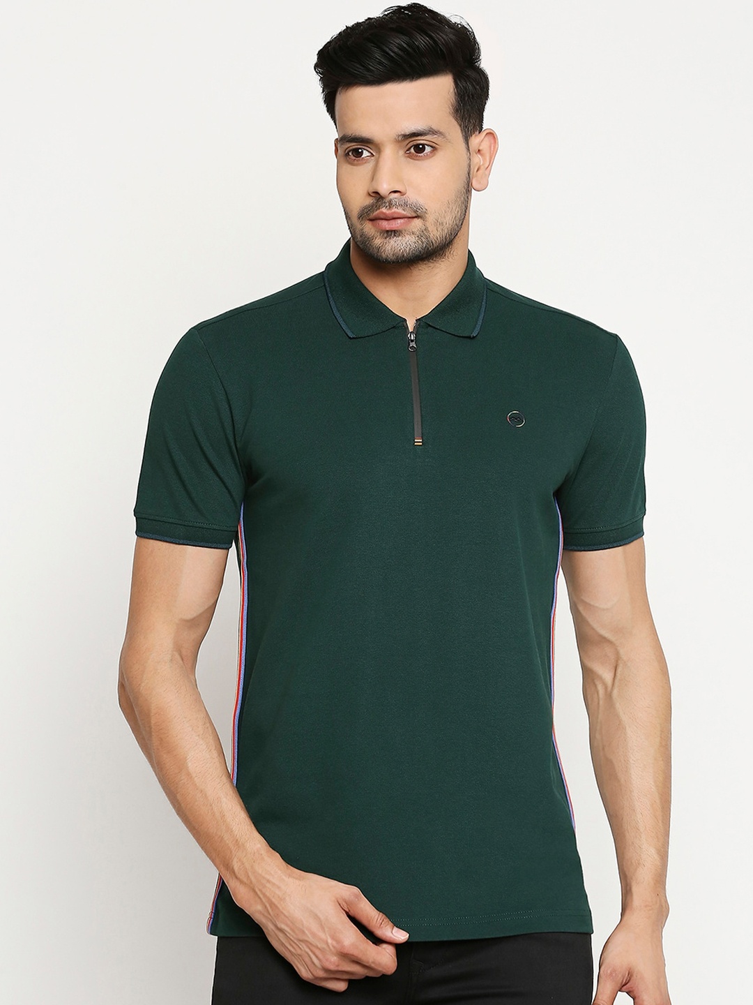 Mufti Men Green Solid Polo Collar T-shirt