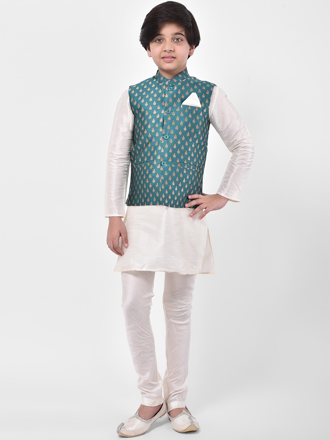 DEYANN Boys White & Teal Regular Straight Jacquard Kurta & Pyjamas With Nehru Jacket
DEYANN Boys White & Teal Regular Straight Jacquard Kurta & Pyjamas With Nehru Jacket