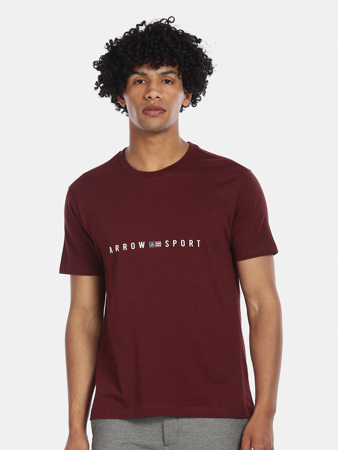 Arrow Sport Men Burgundy Solid Round Neck Compact Cotton Pure Cotton T-shirt
Arrow Sport Men Burgundy Solid Round Neck Compact Cotton Pure Cotton T-shirt
