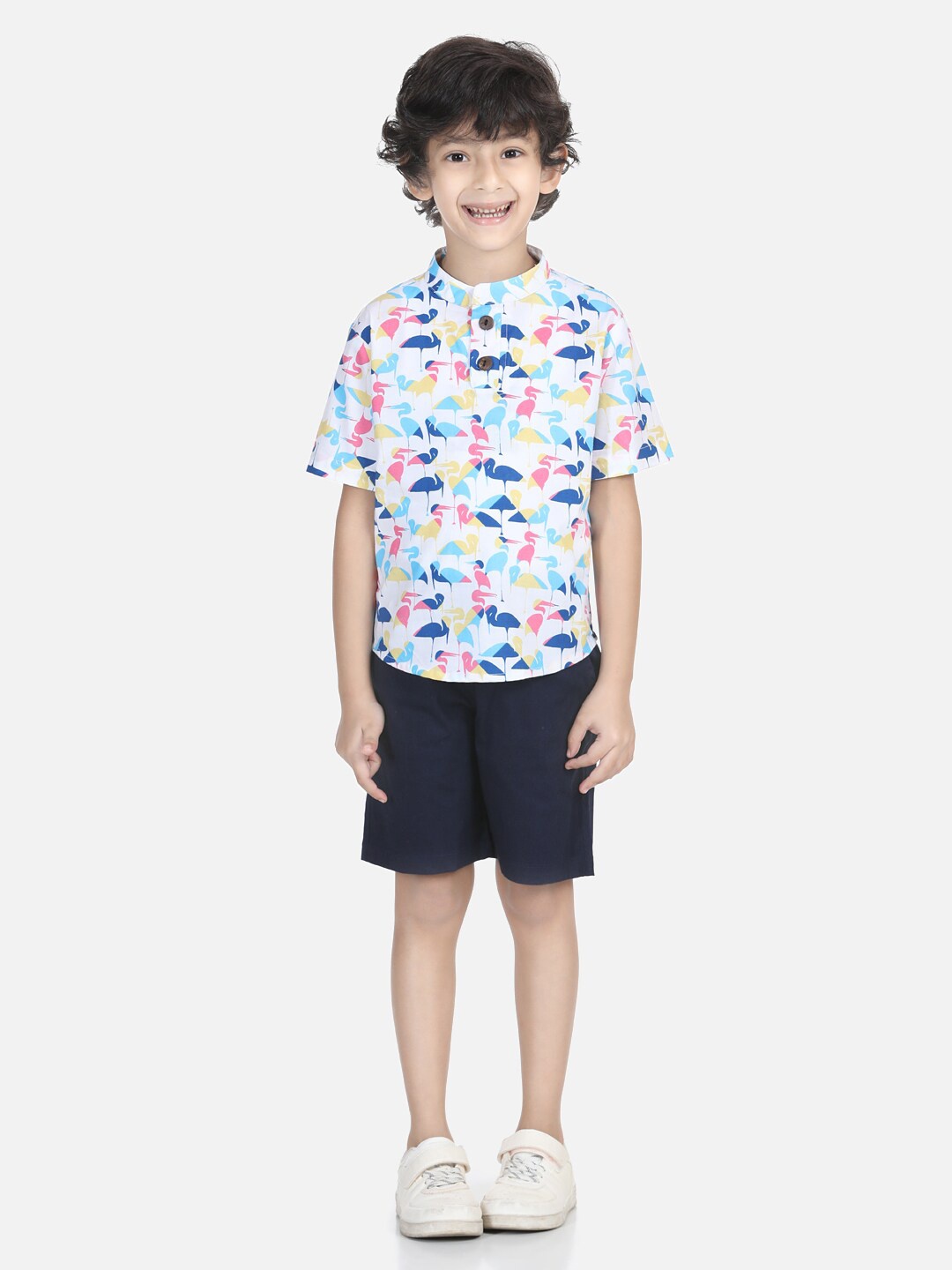 Cutiekins Boys White & Navy Blue Flamingo Printed T-Shirt With Shorts