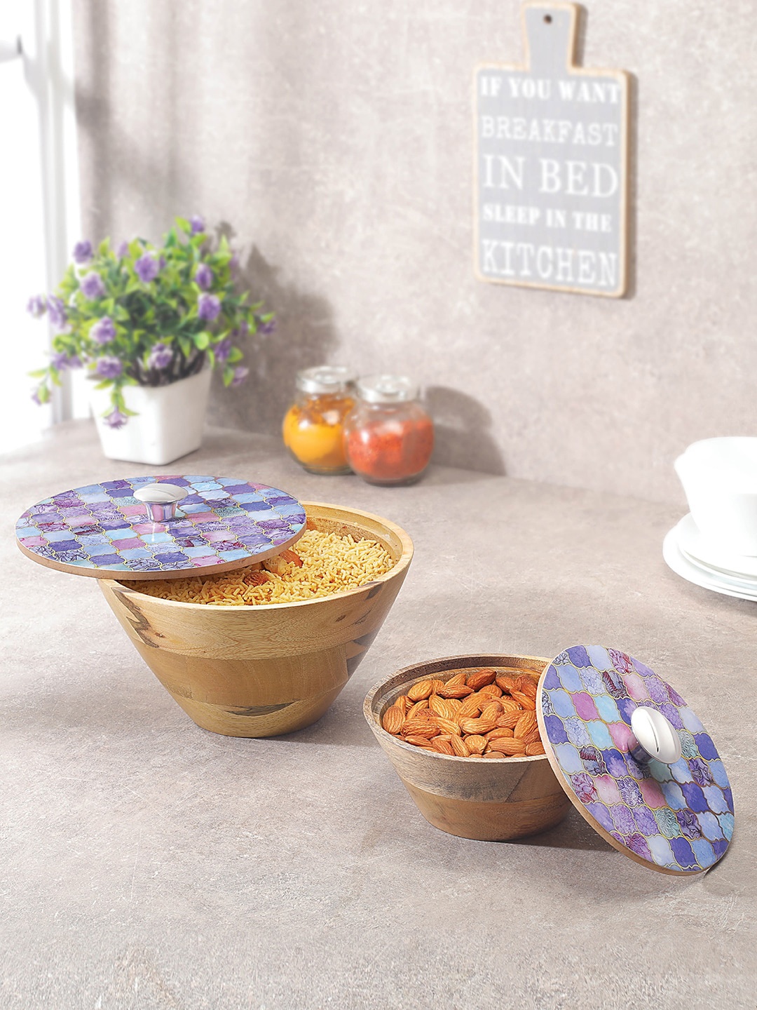 WOODSMYTHS 2 Pcs Brown Handcrafted Sustainable Wooden Serving Bowls With Lids
