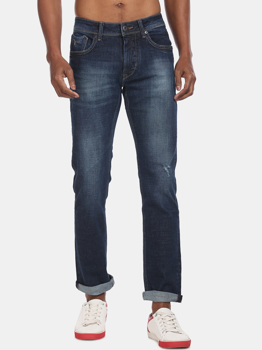 Flying Machine Men Blue Micheal Slim Tapered Fit Low-Rise Heavy Fade Stretchable Jeans
Flying Machine Men Blue Micheal Slim Tapered Fit Low-Rise Heavy Fade Stretchable Jeans
