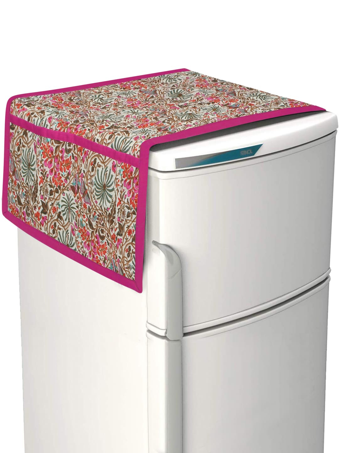 Rajasthan Decor Off-White & Pink Jaipuri Floral Printed Quilted Cotton Refrigerator Cover
Rajasthan Decor Off-White & Pink Jaipuri Floral Printed Quilted Cotton Refrigerator Cover