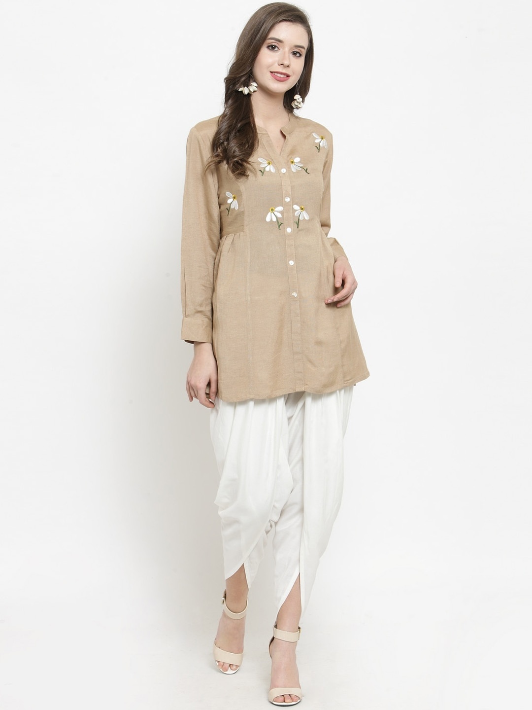 Varanga Women Beige & White Floral Embroidered Panelled A-Line Kurti with Dhoti Pants
Varanga Women Beige & White Floral Embroidered Panelled A-Line Kurti with Dhoti Pants