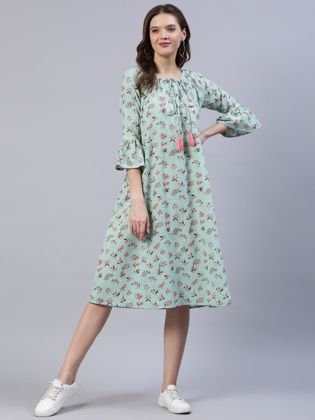Nayo Green Floral A-Line Midi Dress 
Nayo Green Floral A-Line Midi Dress
